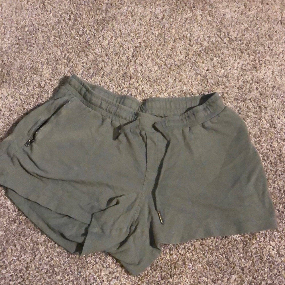 Green Women’s Shorts with zippered pockets